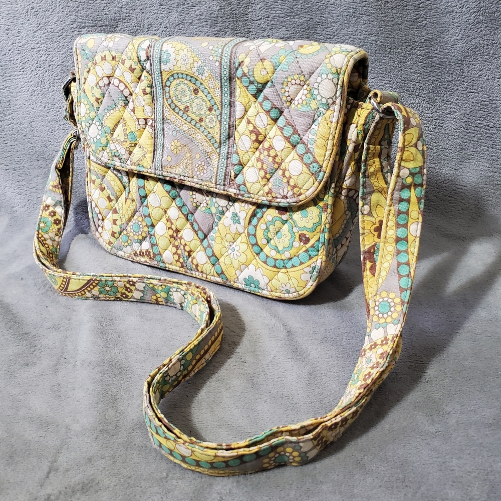 Vera Bradley Rachel Lemon Parfait Paisley Crossbody/Shoulder/Clutch Purse